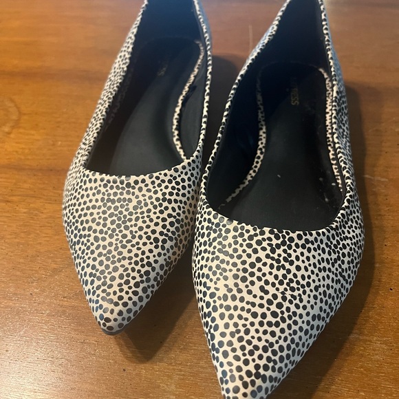 Cute, leopard print flats! - Picture 5 of 5